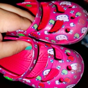 Crocs 9c